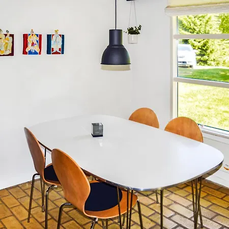 Three-bedroom In 펜션 *