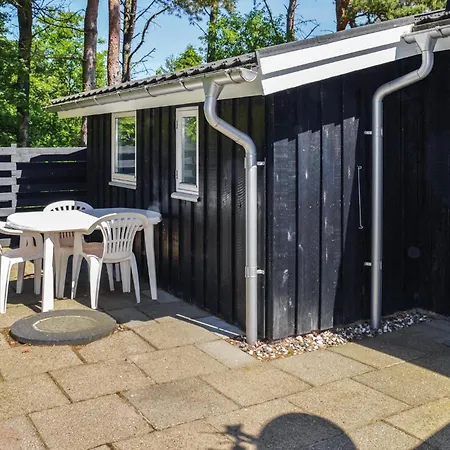Three-bedroom In 펜션 Hals