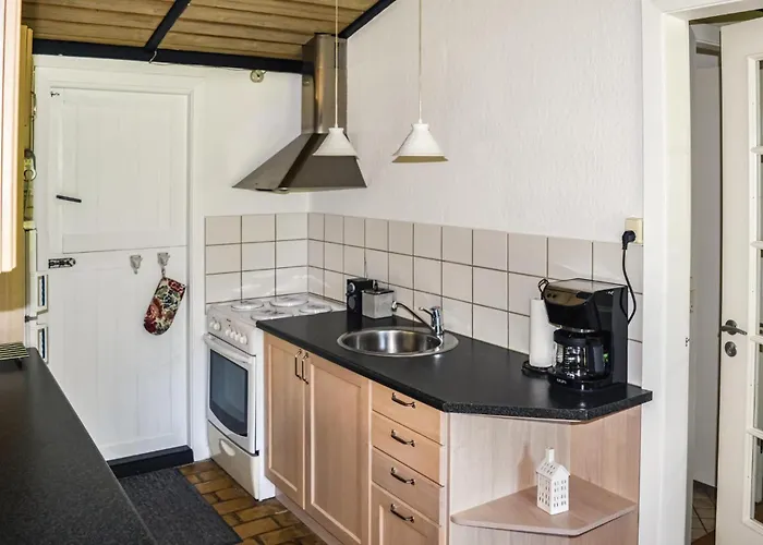 Three-bedroom In * Hals